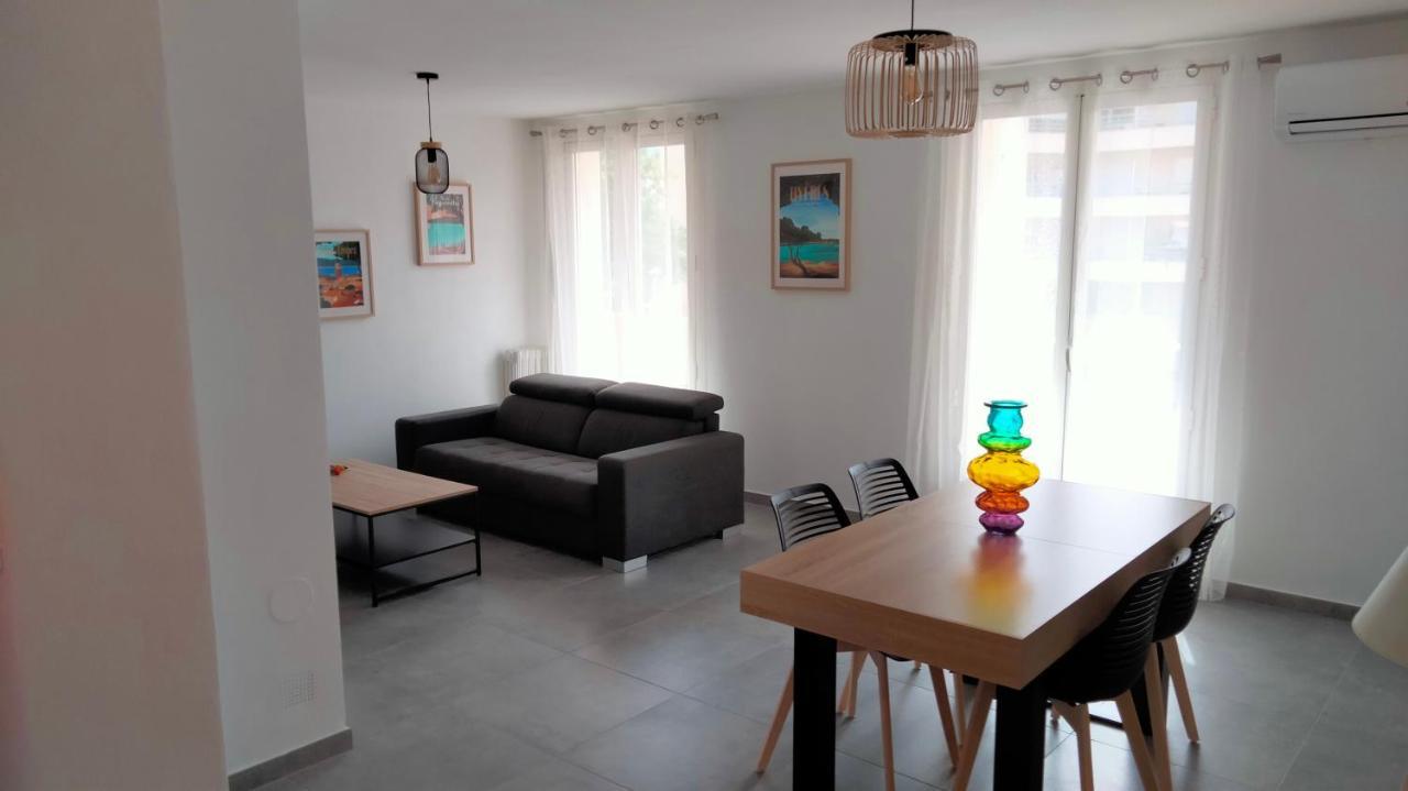 Appartement Terre Et Mer Hyères Eksteriør billede